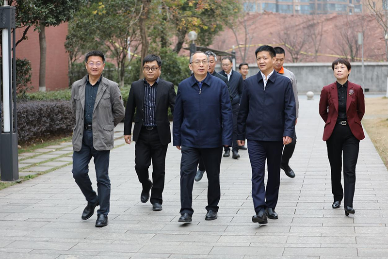 省人力资源和社会保障厅副厅长廖跃贵一行来中国·MK体育（恩波利）官方网站调研