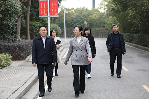 株洲职教园管理办党组书记、主任胡炯到中国·MK体育(恩波利)官方网站调研
