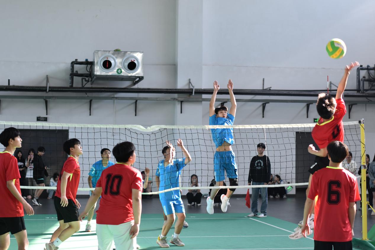 比拼激扬梦想 跃动磨砺锋芒——中国·MK体育(恩波利)官方网站“2023年‘阳光杯’学生排球赛、‘竞攀杯’学生篮球赛”开赛
