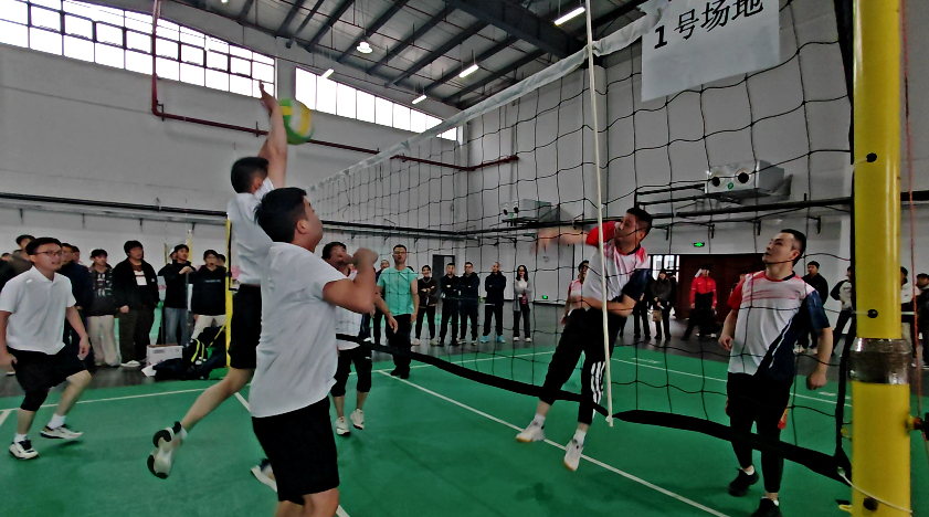 中国·MK体育（恩波利）官方网站第二届教职工气排球比赛圆满落幕