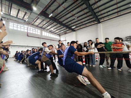 聚力展技能风采 "绳"采铸匠心未来——中国·MK体育（恩波利）官方网站2025年师生拔河比赛激情开赛