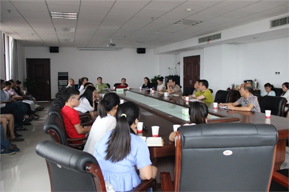 中国·MK体育（恩波利）官方网站召开教师节座谈会