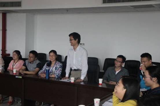 “内涵建设谋发展、我为中国·MK体育(恩波利)官方网站添光彩”——我院召开“五四”青年座谈会