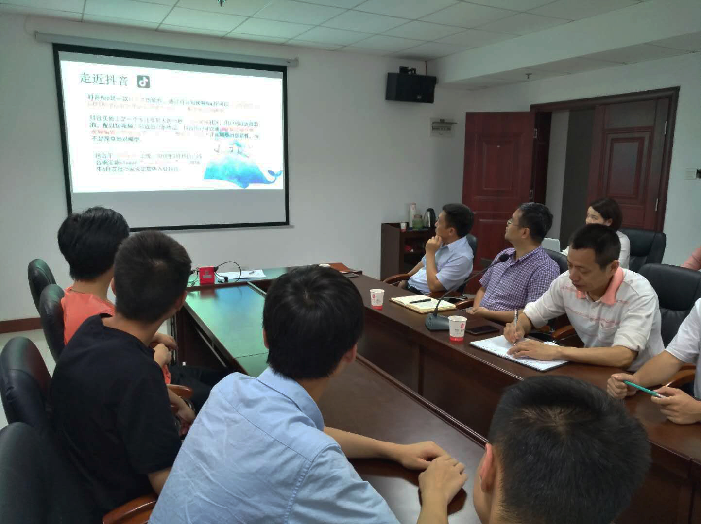 中国·MK体育（恩波利）官方网站党委书记张格林指导社团活动