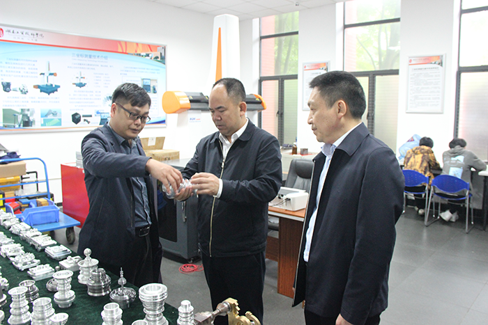 株洲市委组织部副部长于大平一行来中国·MK体育(恩波利)官方网站调研